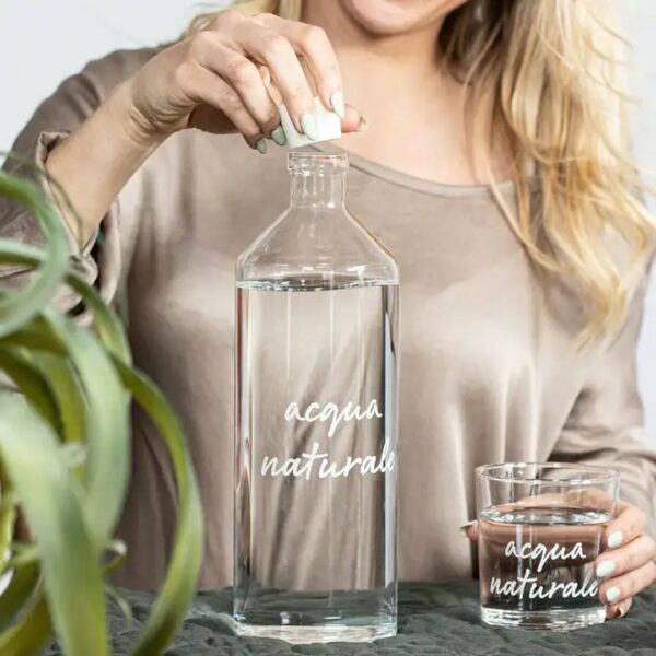 Bottiglia acqua naturale