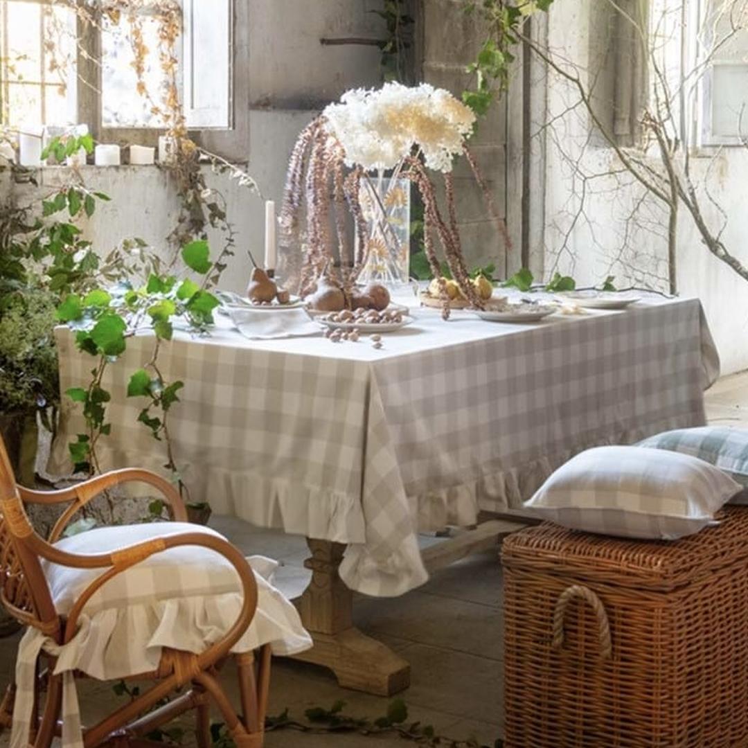 Tovaglia Bolgheri con volant beige 3 metri