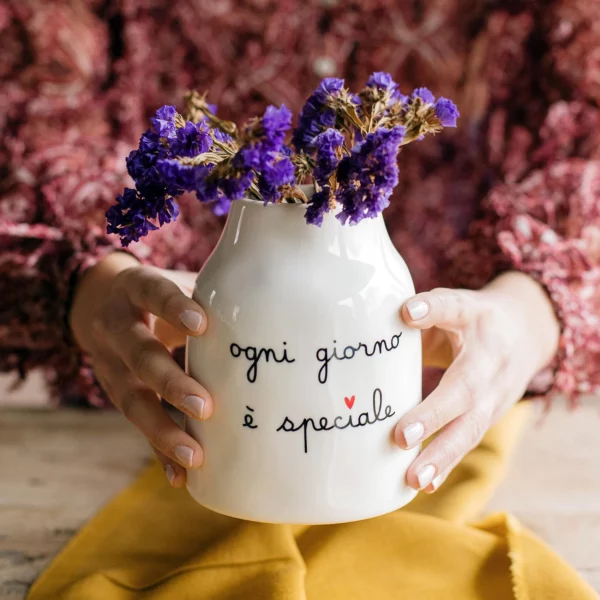 Vaso in gres Ogni giorno è speciale 13 cm